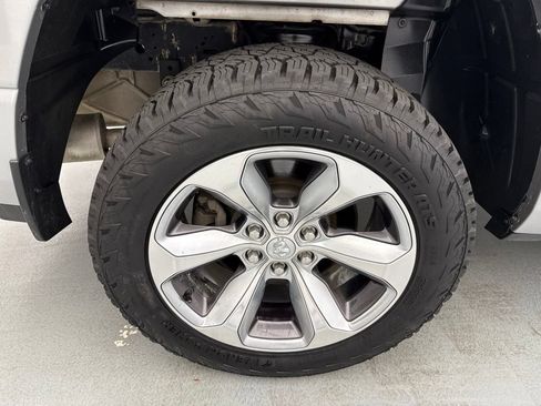 Used 2021 RAM 1500 Big Horn AWD/4WD image 12