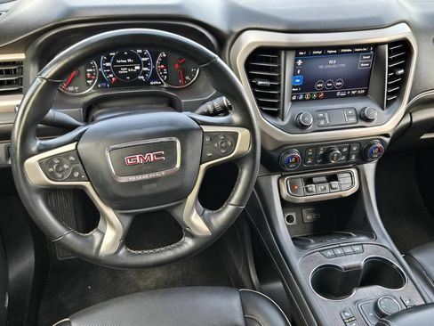 Used 2023 GMC Acadia Denali FWD image 29