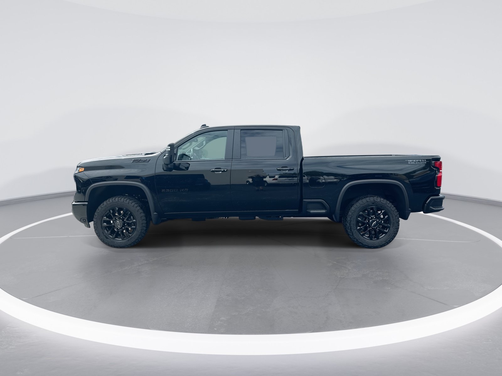 Used 2026 Chevrolet Silverado 2500 LT w/ Trail Boss Package AWD/4WD image 6