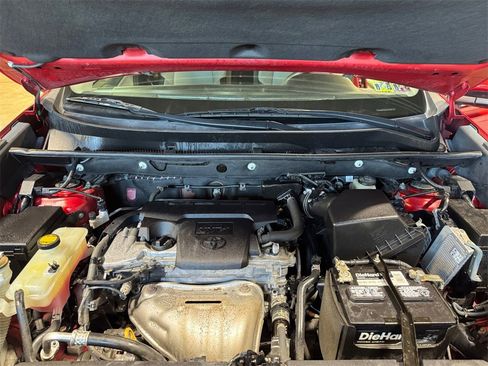 Used 2016 Toyota RAV4 XLE image 27