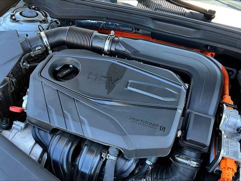 Used 2025 Hyundai Sonata SEL FWD image 30