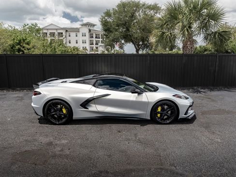 Used 2021 Chevrolet Corvette Stingray Premium Conv w/ Z51 Performance Package RWD image 27