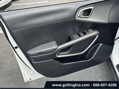 Certified 2023 Kia Soul LX w/ Option Group 015 FWD image 12