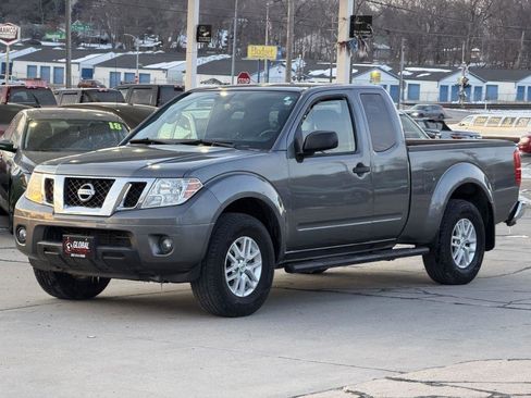 Used 2019 Nissan Frontier SV w/ Value Truck Package image 3