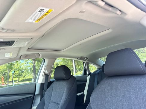 Certified 2025 Honda Accord SE image 30