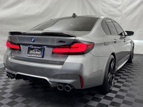 Used 2021 BMW M5 image 13