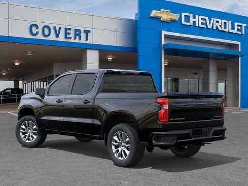 New 2026 Chevrolet Silverado 1500 Custom image 3