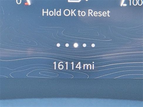 Used 2022 Jeep Grand Cherokee L Limited w/ Black Appearance Package image 38