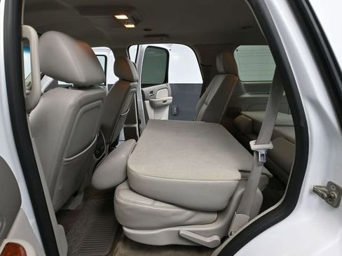 Used 2011 Chevrolet Tahoe LT w/ Luxury Package image 39