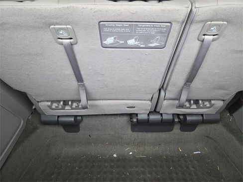 Used 2015 Honda Odyssey Touring image 12