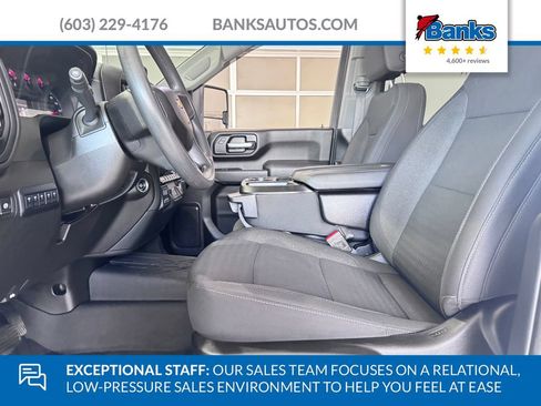 Certified 2024 Chevrolet Silverado 2500 Custom w/ Custom Convenience Package AWD/4WD image 10