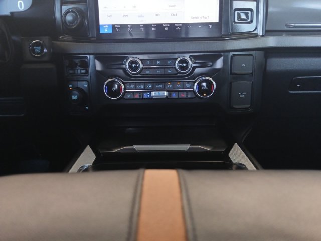 Used 2024 Ford F450 Platinum AWD/4WD image 4
