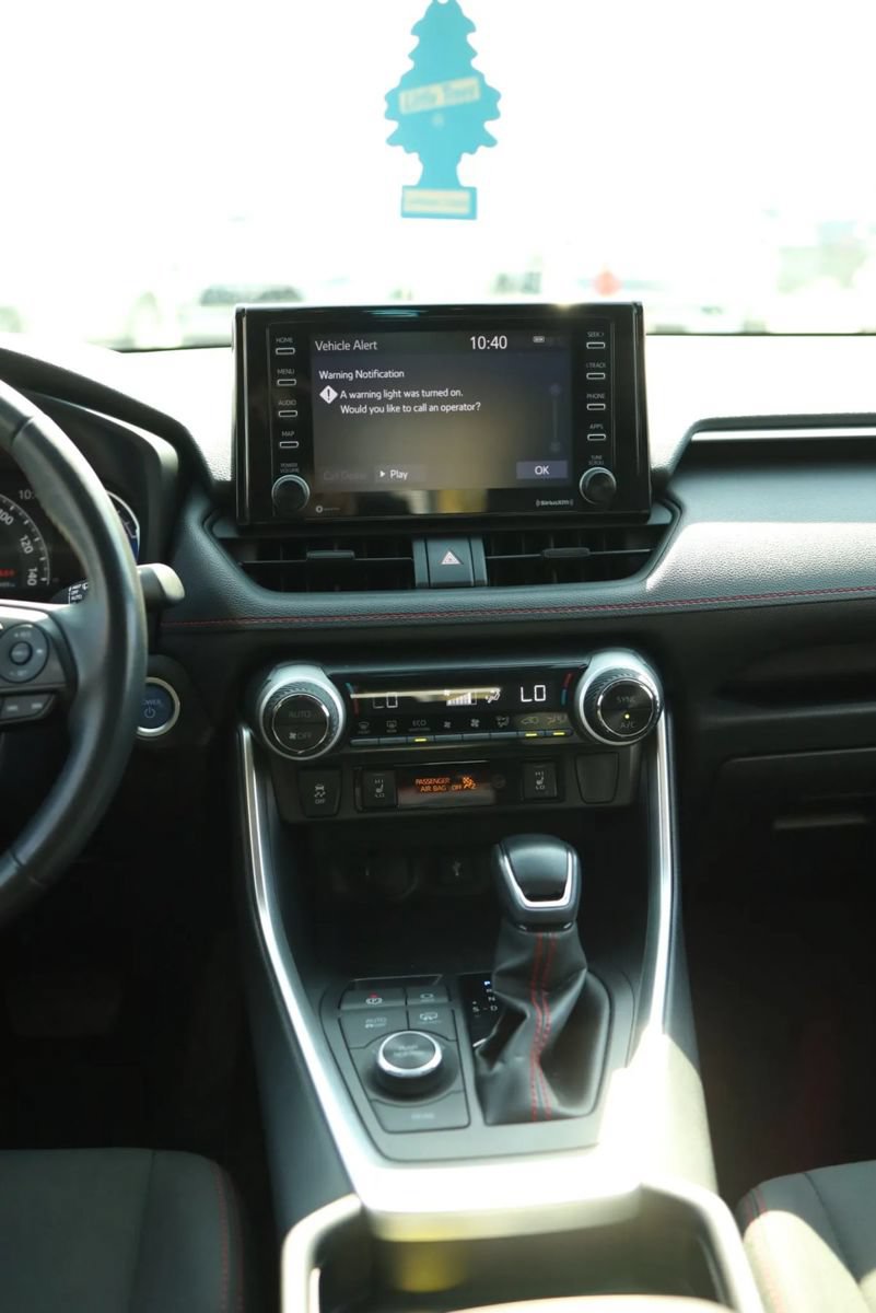 Used 2021 Toyota RAV4 SE w/ Weather & Moonroof Package AWD/4WD image 36