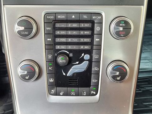 Used 2018 Volvo S60 T5 Inscription w/ Technology Package FWD image 25