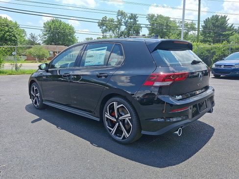 New 2025 Volkswagen GTI SE image 3