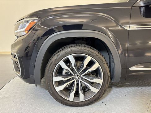 Used 2022 Volkswagen Atlas Cross Sport SEL Premium R-Line image 11