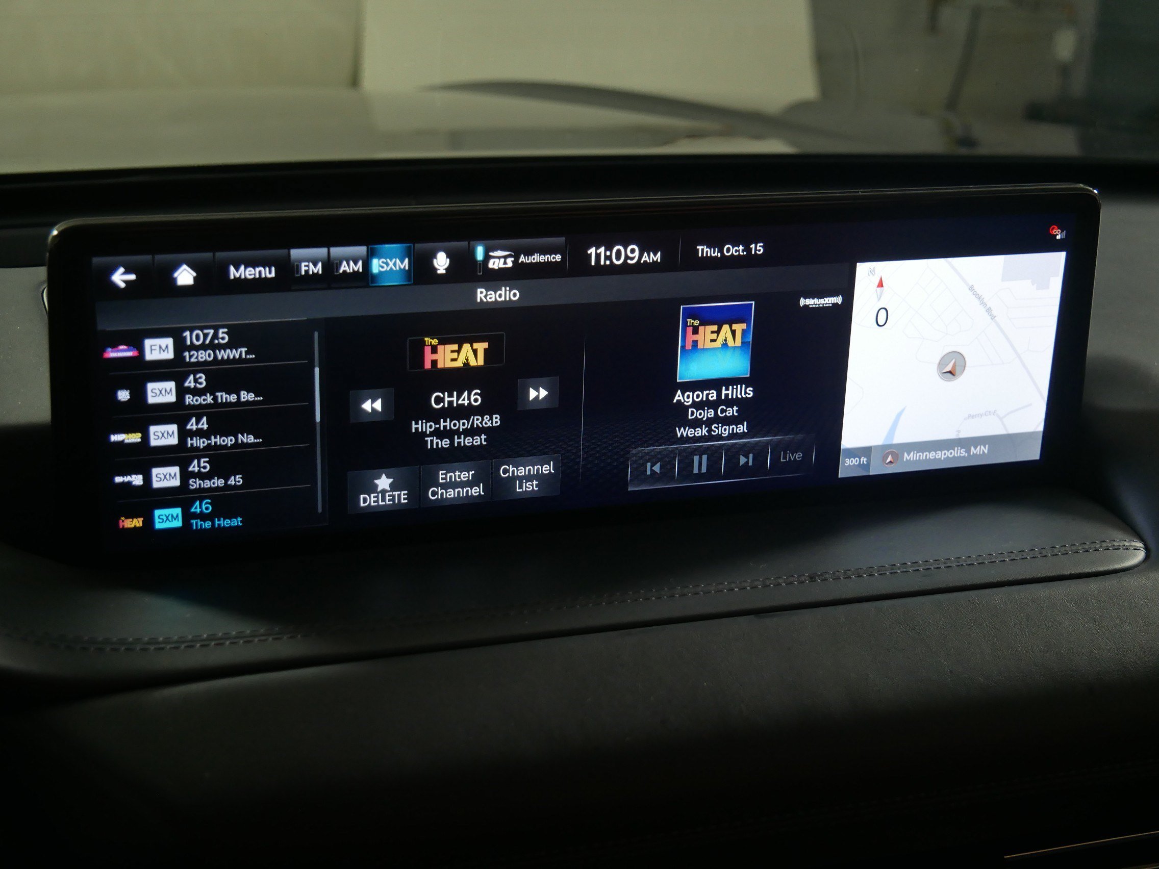 Used 2023 Genesis GV80 2.5T w/ Advanced Package AWD/4WD image 22