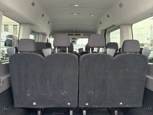 Used 2021 Ford Transit 350 XLT RWD image 8