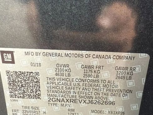 Used 2018 Chevrolet Equinox LS AWD/4WD image 32