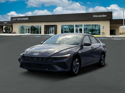 New 2026 Hyundai Elantra Limited FWD image 1