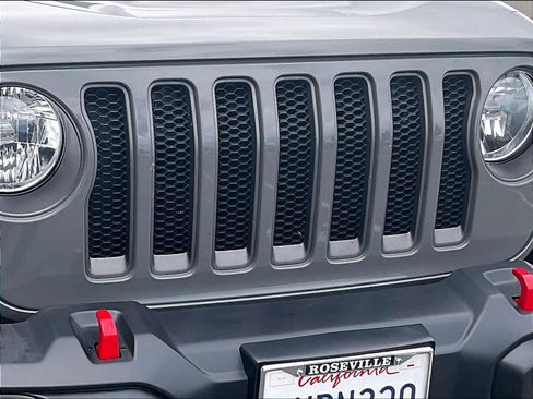 Used 2021 Jeep Wrangler Unlimited Rubicon w/ LED Lighting Group AWD/4WD image 29