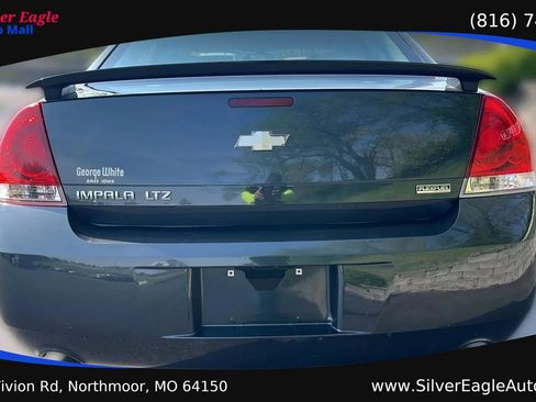 Used 2012 Chevrolet Impala LTZ FWD image 4