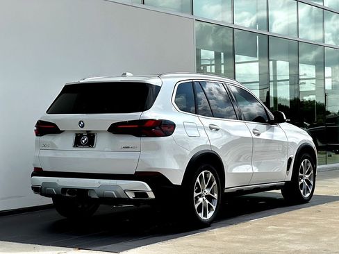 New 2026 BMW X5 xDrive40i image 4