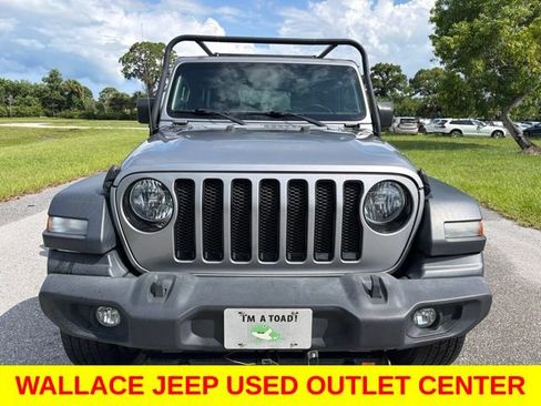 Used 2020 Jeep Wrangler Unlimited Sport AWD/4WD image 2