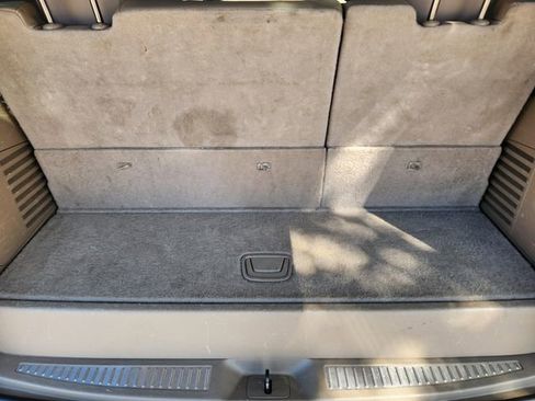 Used 2019 GMC Yukon SLT image 36