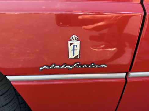 Used 1993 Cadillac Allante FWD image 35