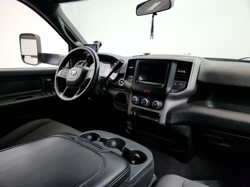 Used 2021 RAM 3500 Tradesman AWD/4WD image 20