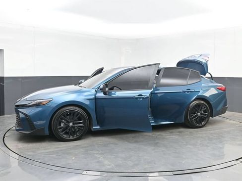 Used 2025 Toyota Camry SE w/ Convenience Package FWD image 51
