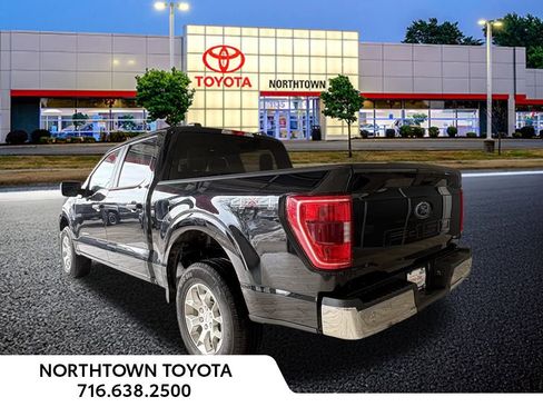 Used 2023 Ford F150 XLT image 3