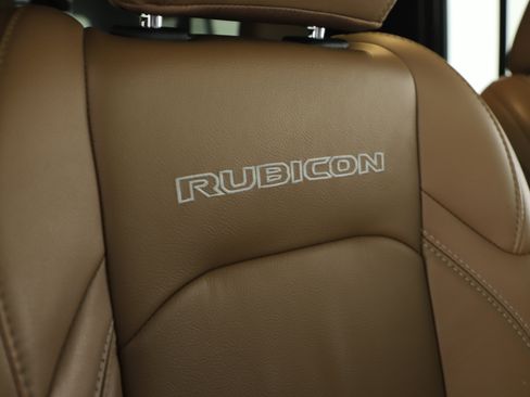 Used 2020 Jeep Gladiator Rubicon image 16