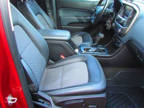 Used 2017 Chevrolet Colorado Z71 image 15