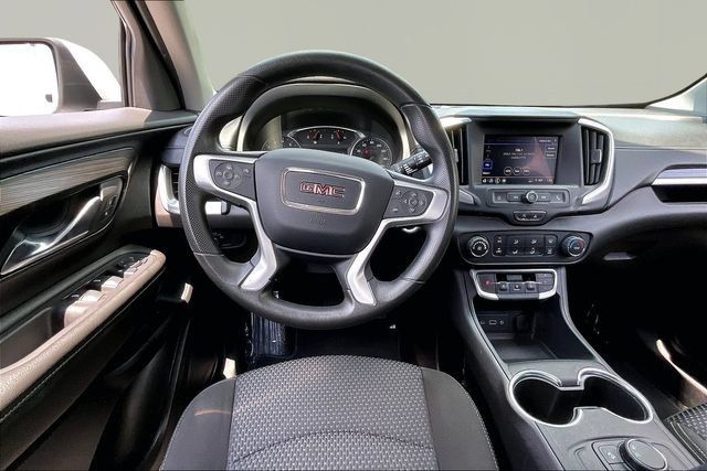 Used 2024 GMC Terrain SLE FWD image 8