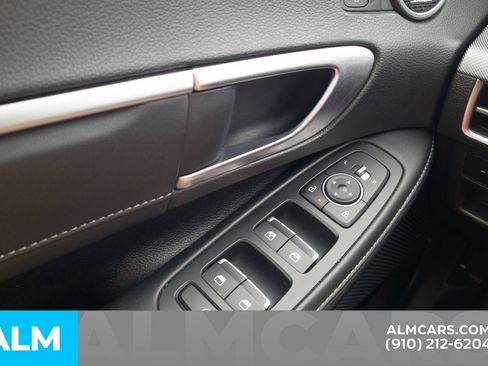 Used 2024 Hyundai Sonata Limited FWD image 17