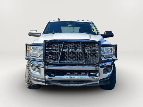 Used 2020 RAM 2500 Tradesman w/ Chrome Appearance Group AWD/4WD image 5