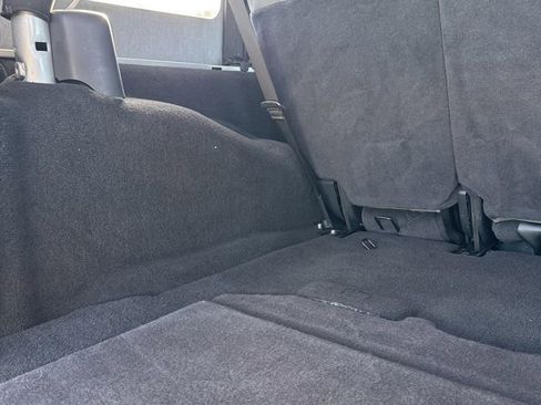 Used 2010 Jeep Wrangler Unlimited Sport image 17