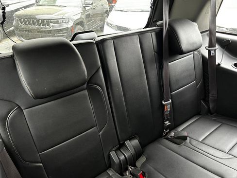 Used 2015 Chevrolet Tahoe LT image 12