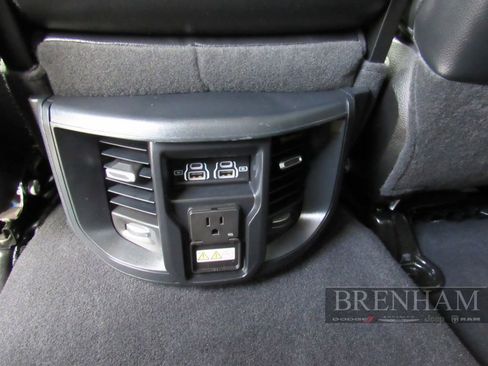 Used 2024 RAM 2500 Laramie w/ Safety Group AWD/4WD image 19