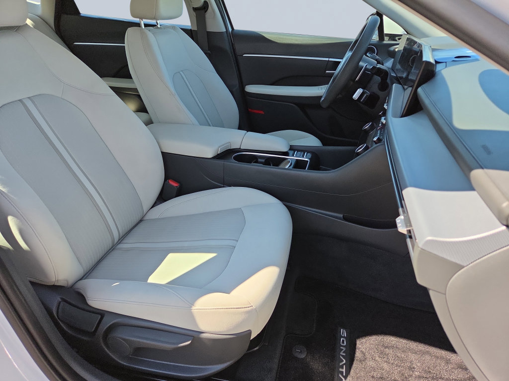 Certified 2024 Hyundai Sonata SEL FWD image 32