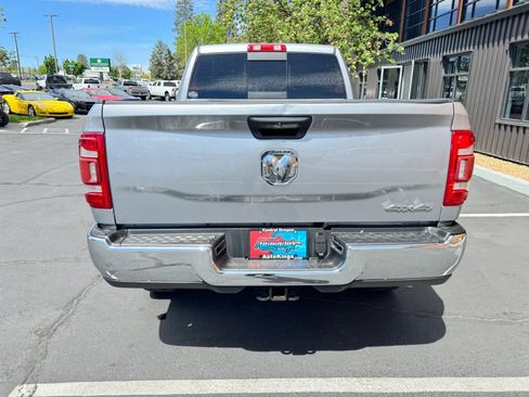 Used 2019 RAM 2500 Tradesman w/ Safety Group AWD/4WD image 4