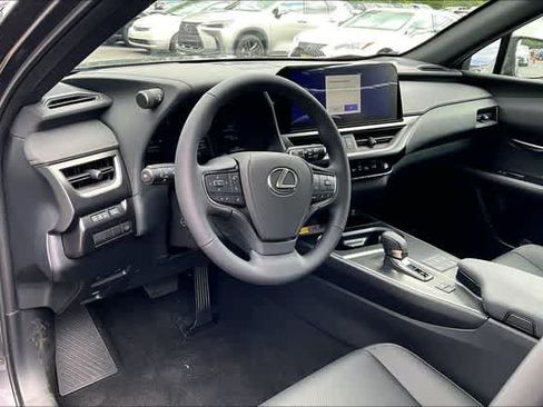 New 2026 Lexus UX 300h AWD image 6