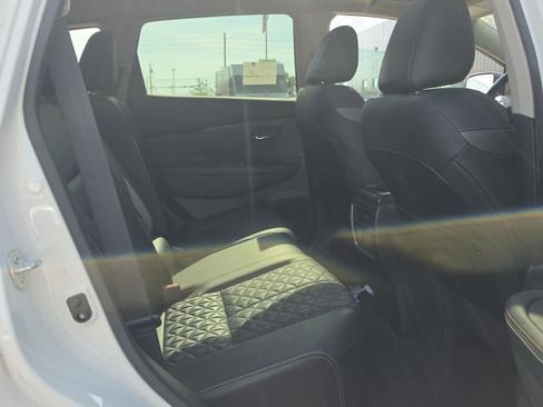 Used 2022 Nissan Murano Platinum AWD/4WD image 11