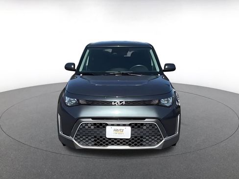 Used 2025 Kia Soul LX w/ LX Technology Package FWD image 4