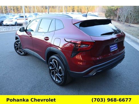 Used 2024 Chevrolet Trax RS w/ Sunroof Package image 5