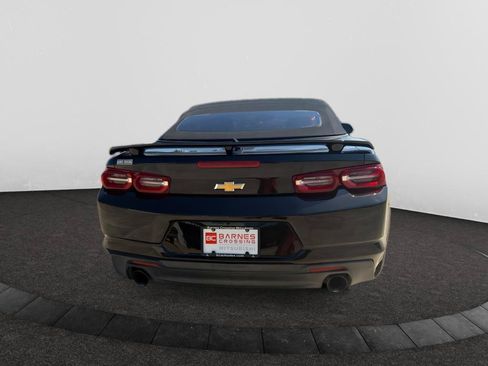Used 2019 Chevrolet Camaro LT RWD image 5