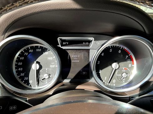 Used 2015 Mercedes-Benz ML 400 4MATIC image 26