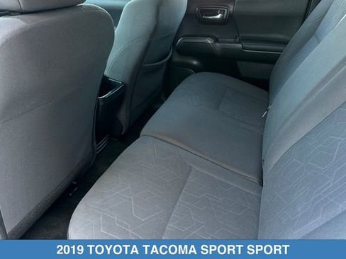 Used 2019 Toyota Tacoma TRD Sport w/ Technology Package AWD/4WD image 13